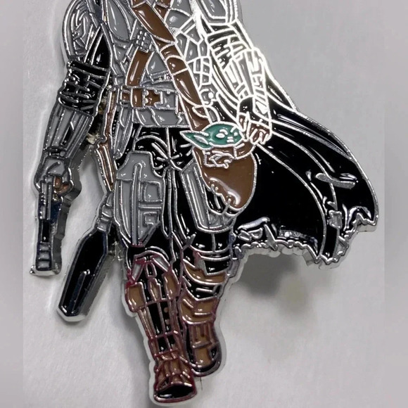 Star Wars - The Mandalorian & Grogu - Epic Duo Pin 😎💚 - Picture 6 of 10